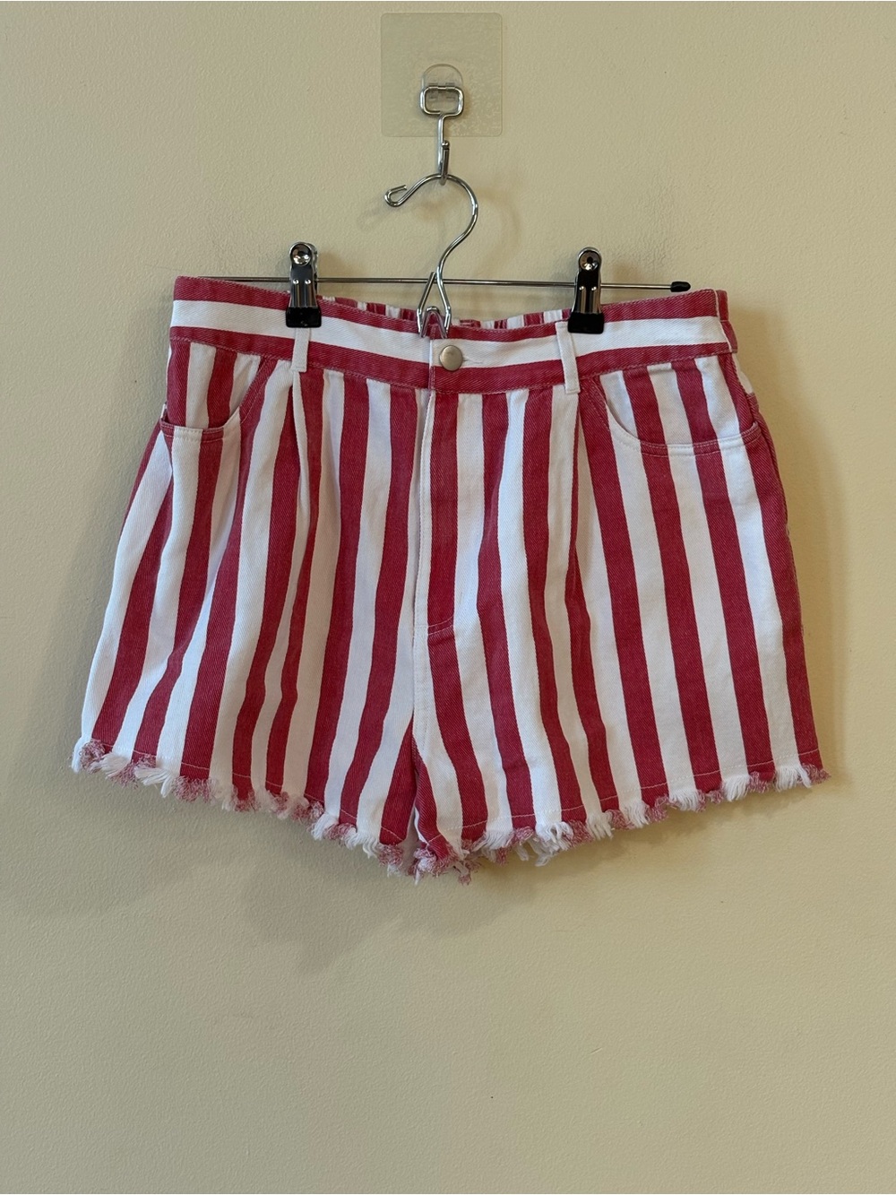 Gilli Red and White Striped Shorts